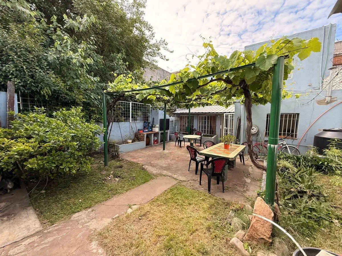 VENTA  CASA COCHERA QUINCHO PARRILLA VILLA RAFFO 2