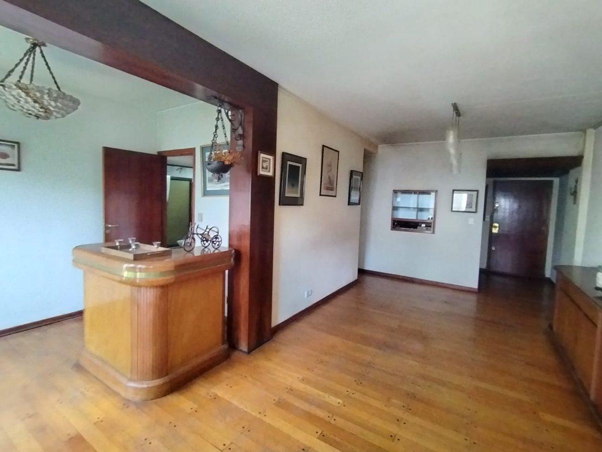 VENTA SEMIPISO 4 AMBIENTES BALCON AL FRENTE BOEDO