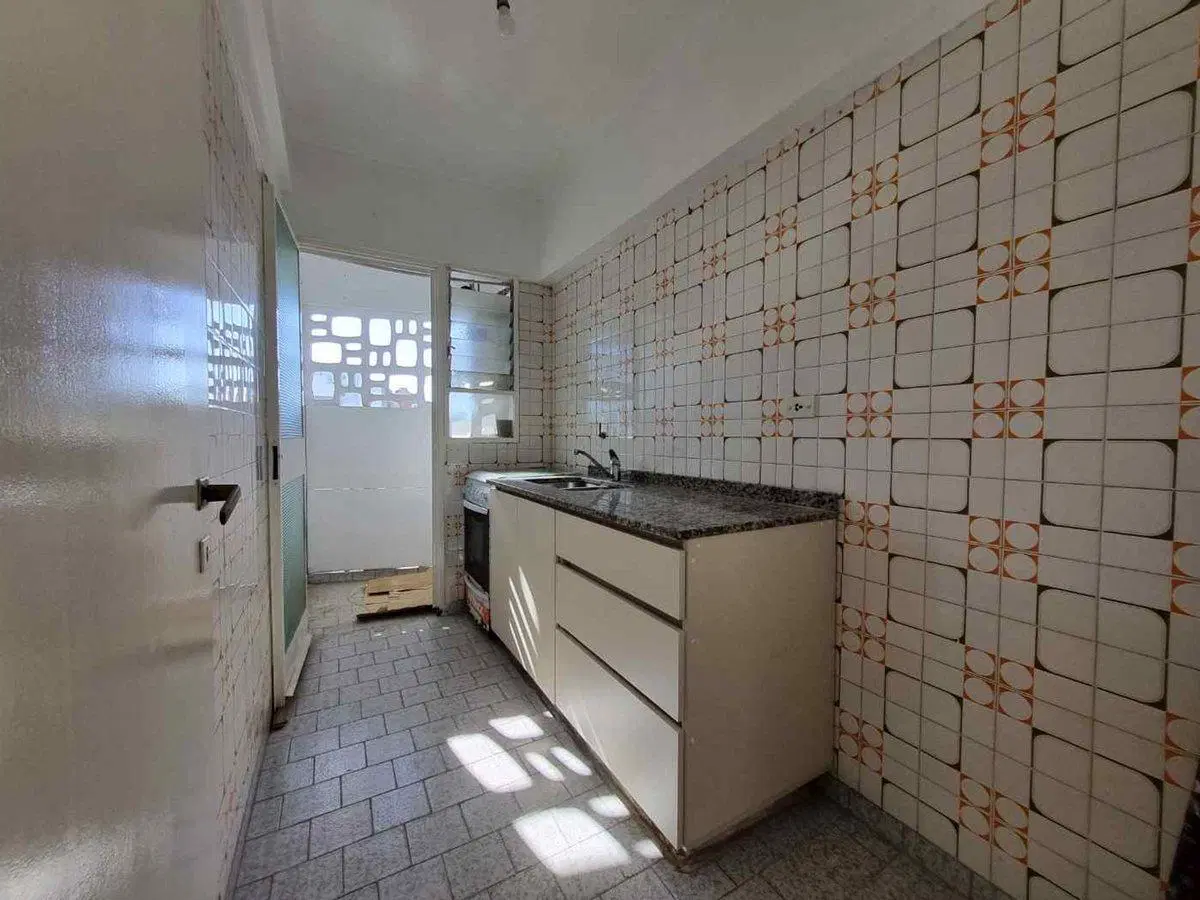VENTA DEPARTAMENTO 2 AMBIENTES CON BALCON FLORESTA 5