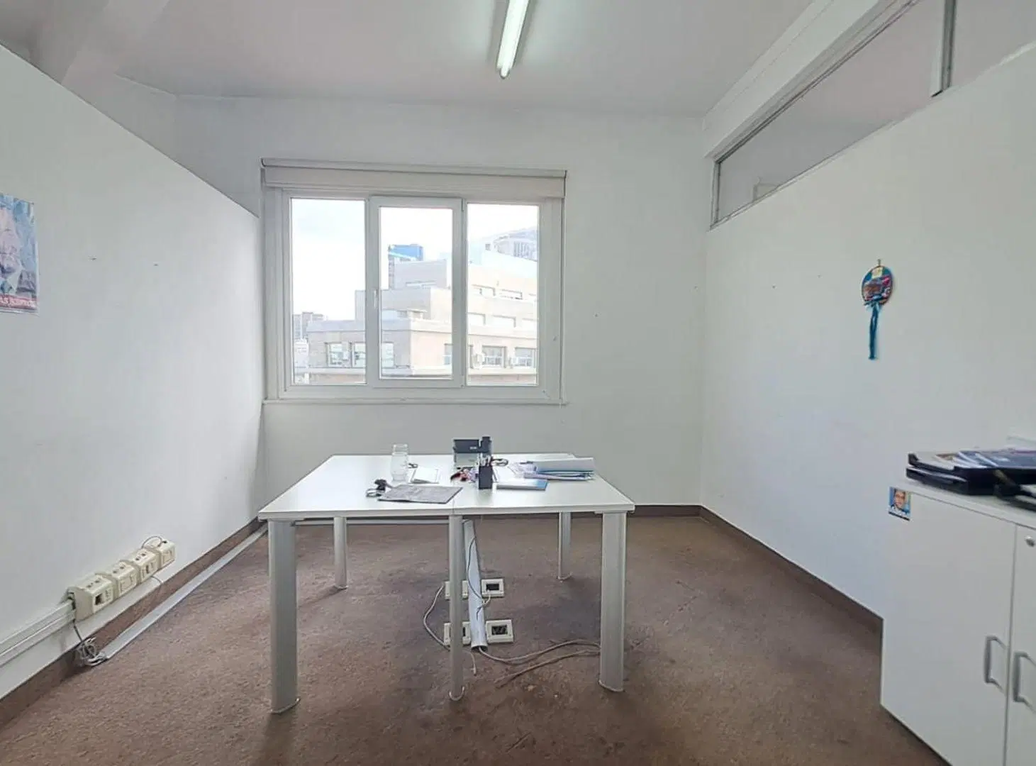 ALQUILER OFICINA  203 METROS MONSERRAT 5