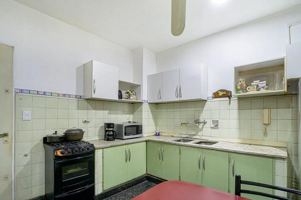DEPARTAMENTO PISO 4 AMBIENTES BALCON BOEDO 5