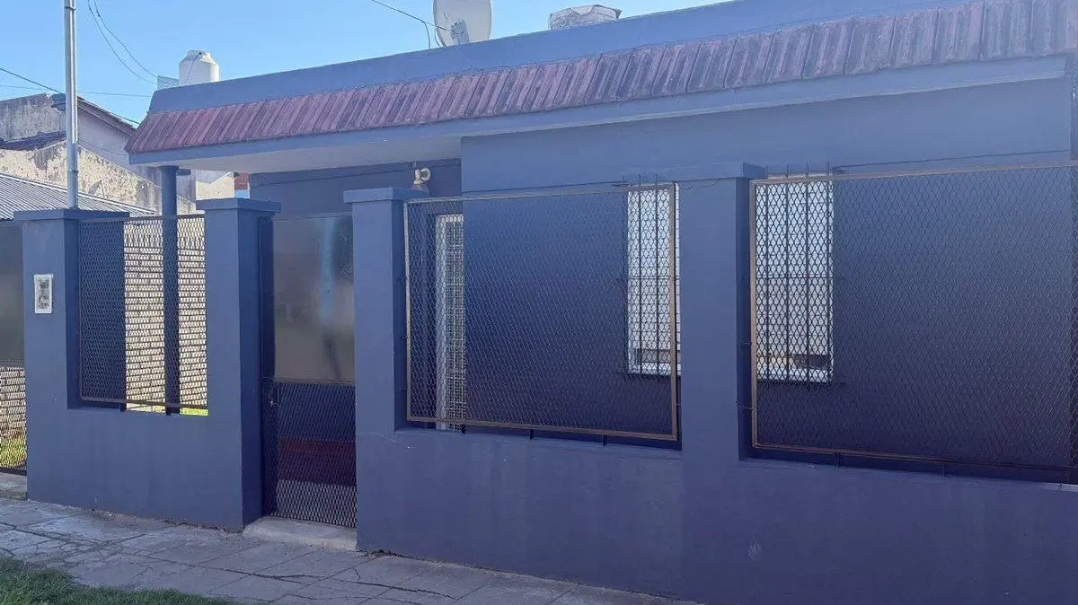 CASA 2 AMBIENTES MAQUINISTA SAVIO 4