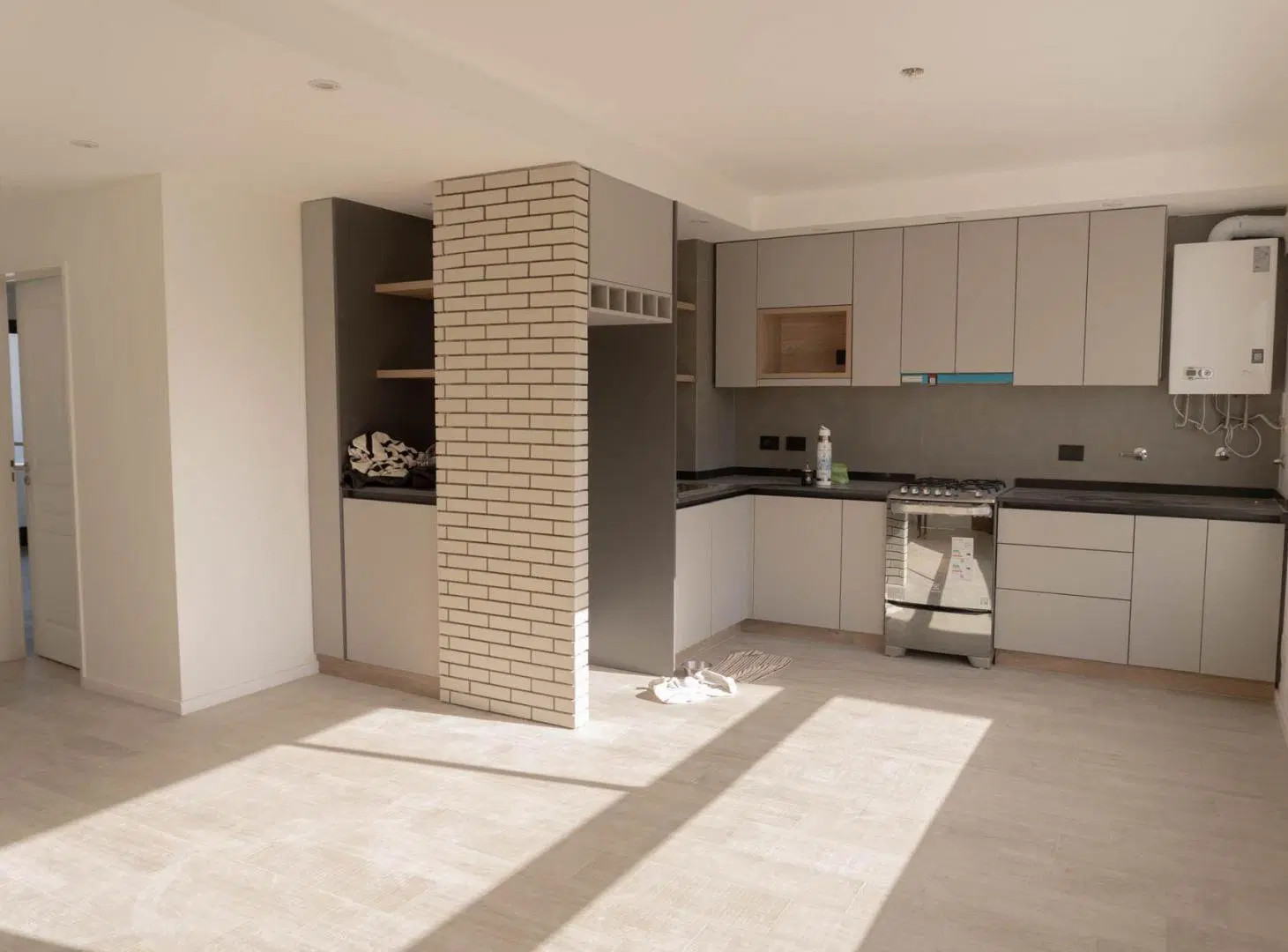 ALQUILER DEPARTAMENTO 3 AMBIENTES BALCON AL FRENTE 5