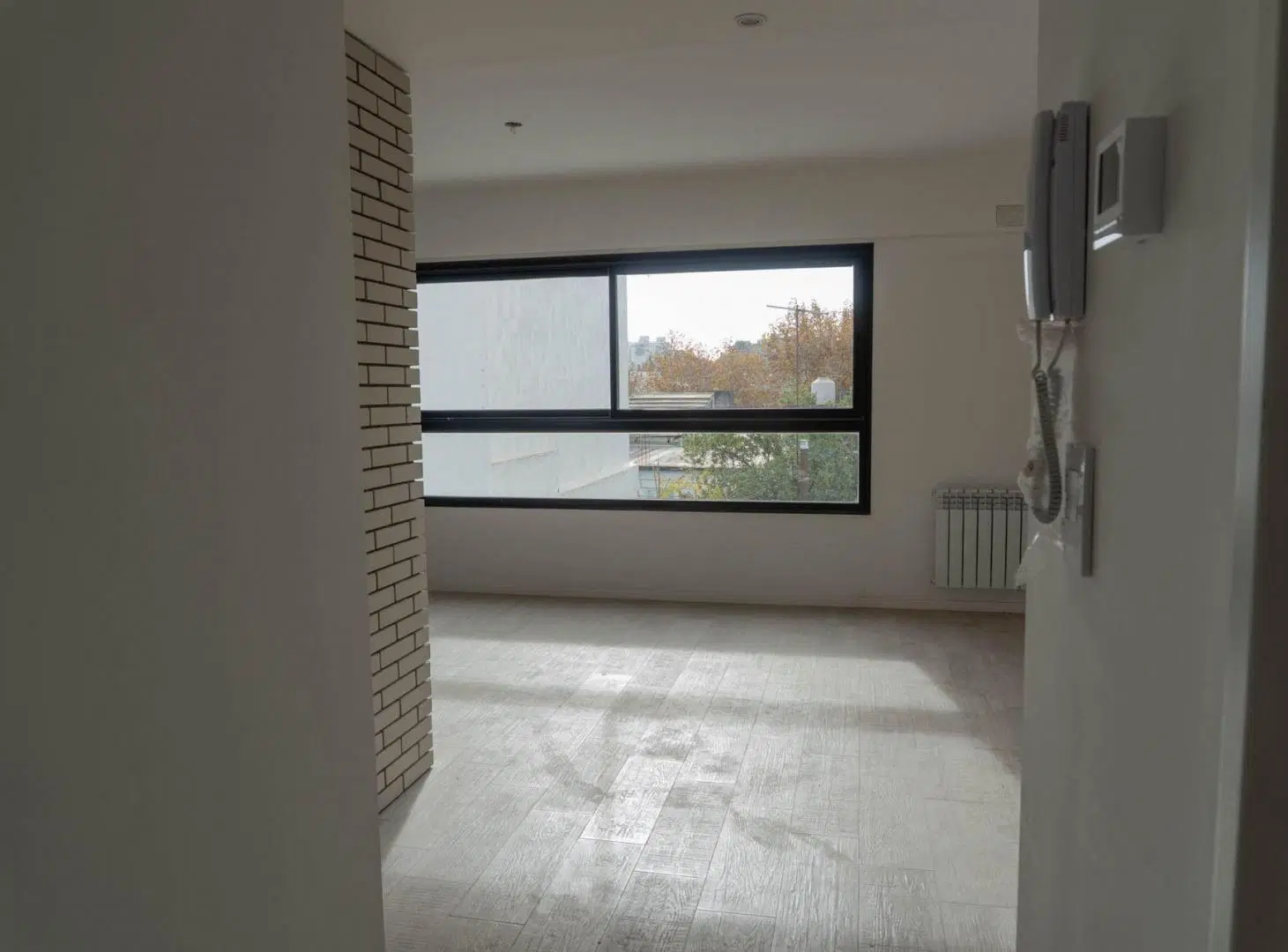 ALQUILER DEPARTAMENTO 3 AMBIENTES BALCON AL FRENTE 2