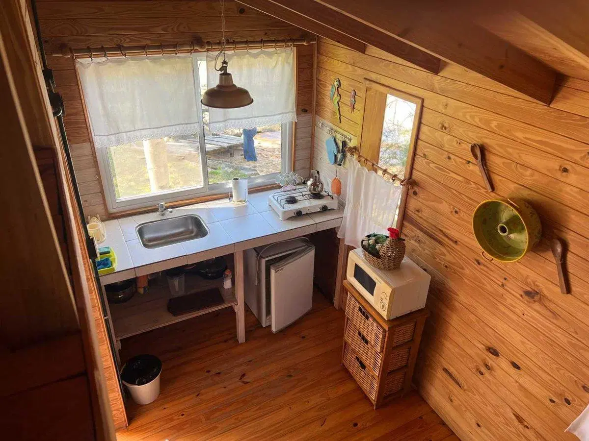 VENTA DE TERRENO CON 3 CABAÑAS CANAL ARIAS DELTA 3