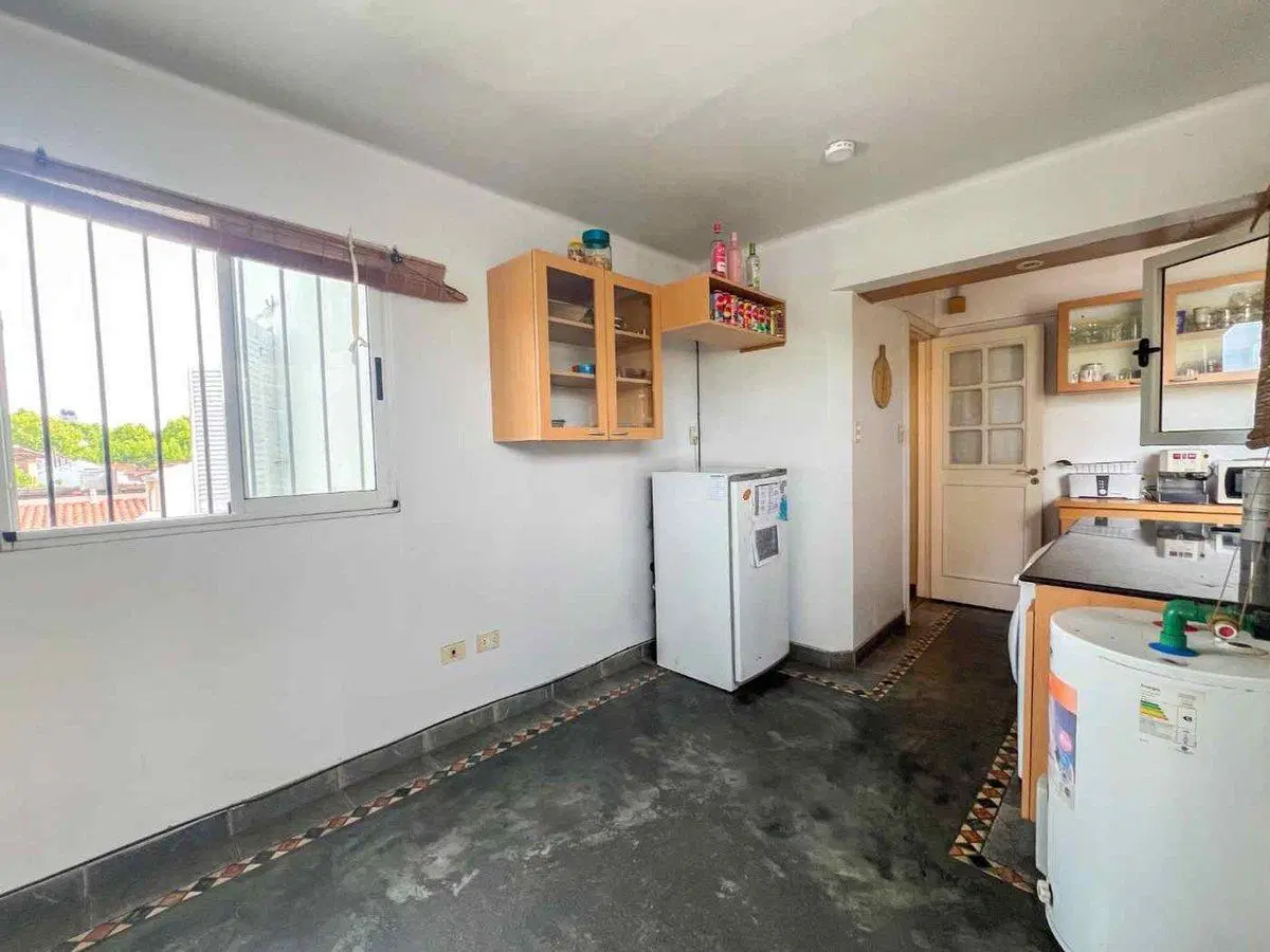 VENTA DEPARTAMENTO 3 AMBIENTES BANFIELD 5