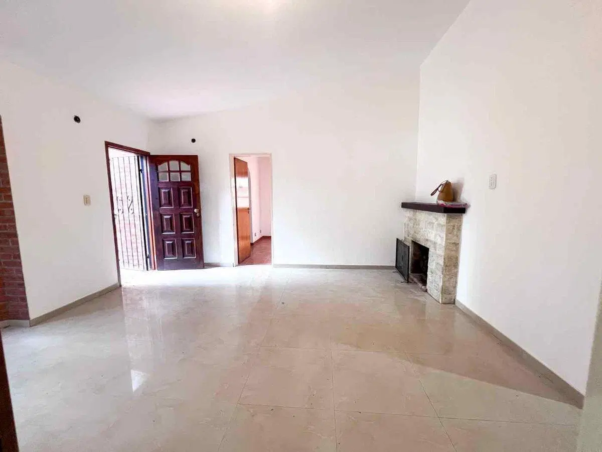 VENTA CASA 2 AMBIENTES 4 LOTES LA ALBORADA PILAR 4