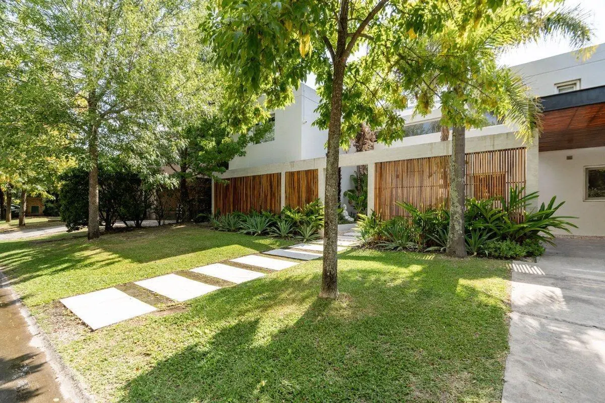 VENTA CASA 7 AMBIENTES SANTAMARIA DE TIGRE PERMUTA 2