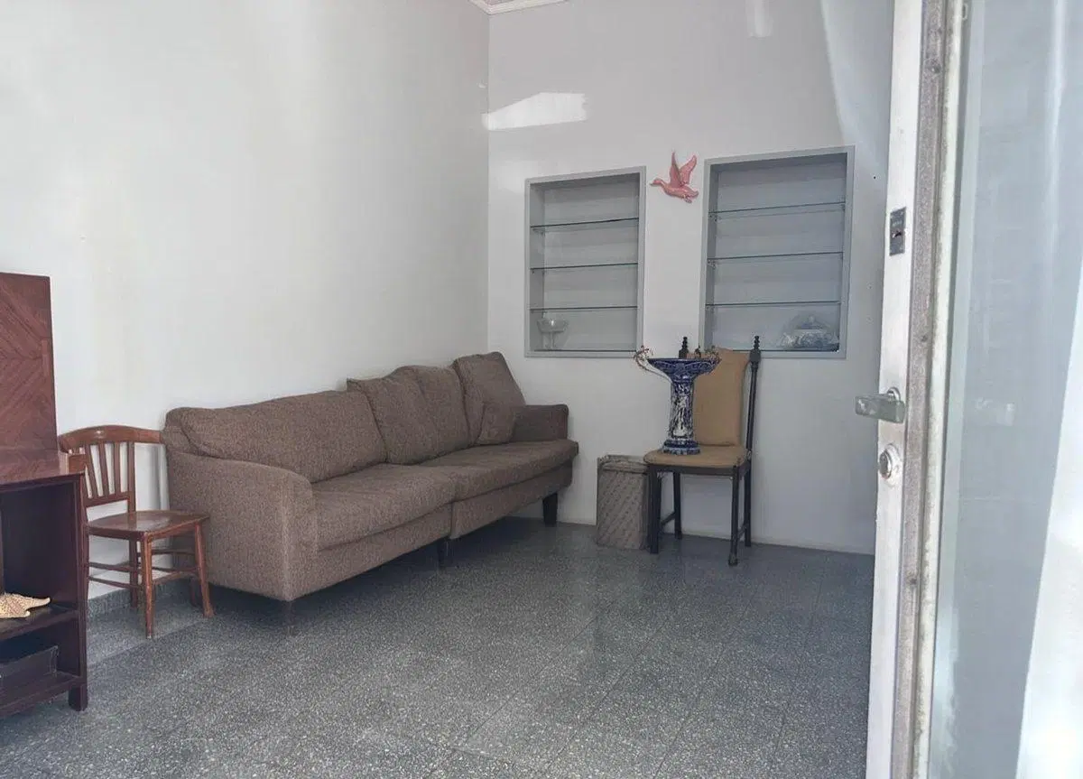VENTA LOCAL ALMAGRO 4