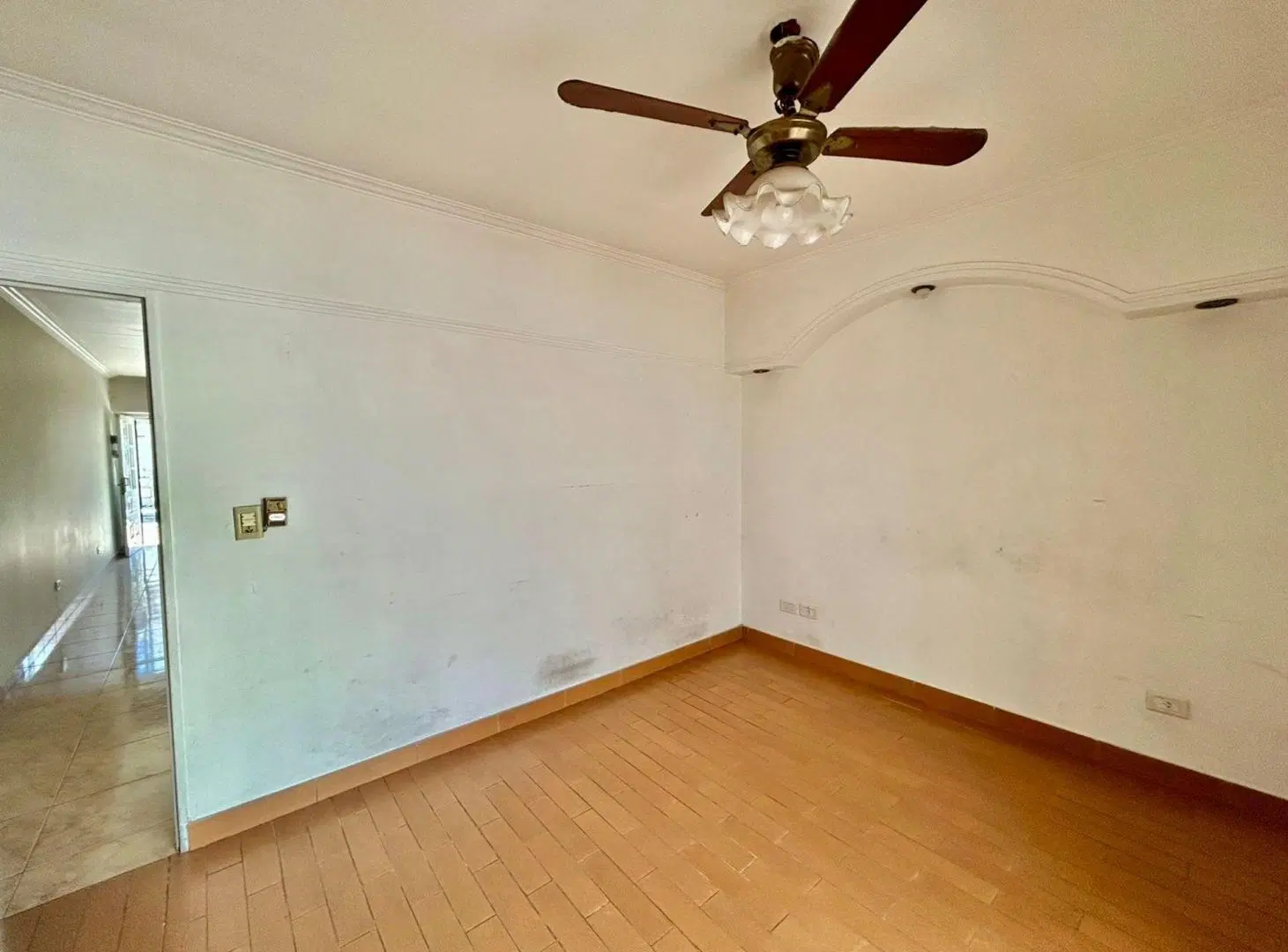 VENTA PH 2 AMBIENTES LINIERS PATIO 3