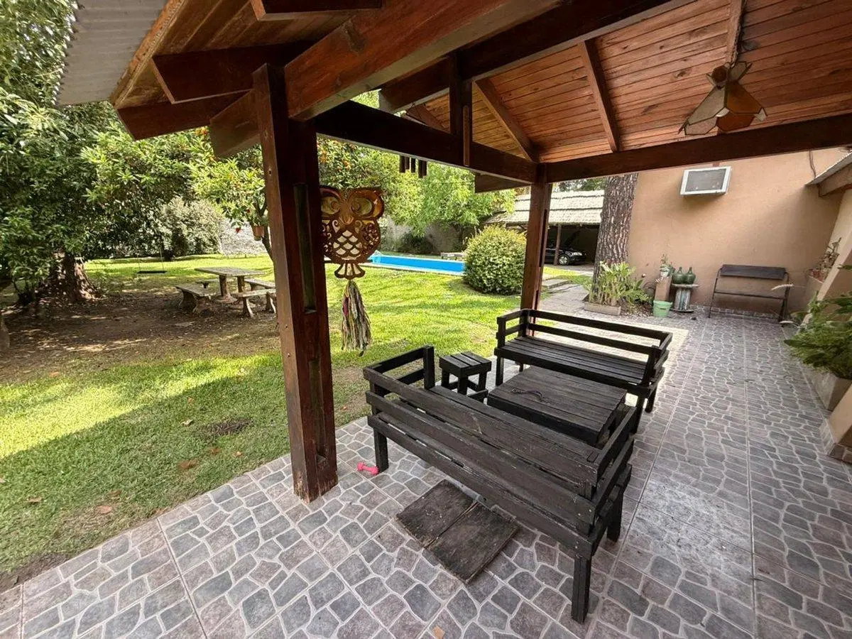 CASA QUINTA 4 AMBIENTES PILETA PATIO COCHERA 4