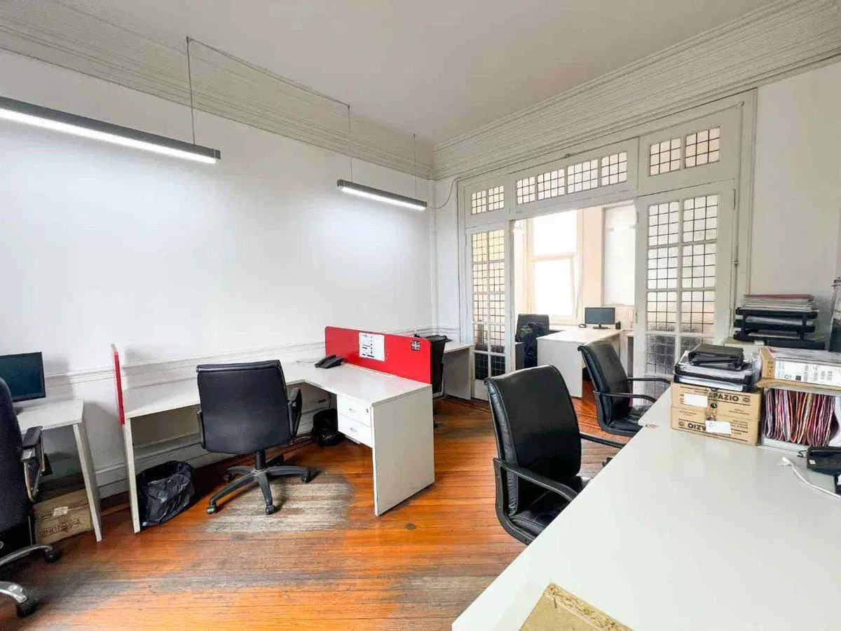 OFICINA DISTRITO TECNOLOGICO 240M2 TERRAZA PROPIA 4