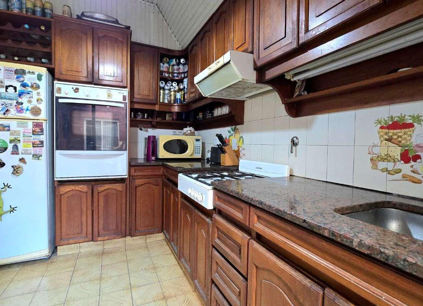 Foto de VENTA PH 5 AMBIENTES PATIO VILLA DEL PARQUE, imagen 2