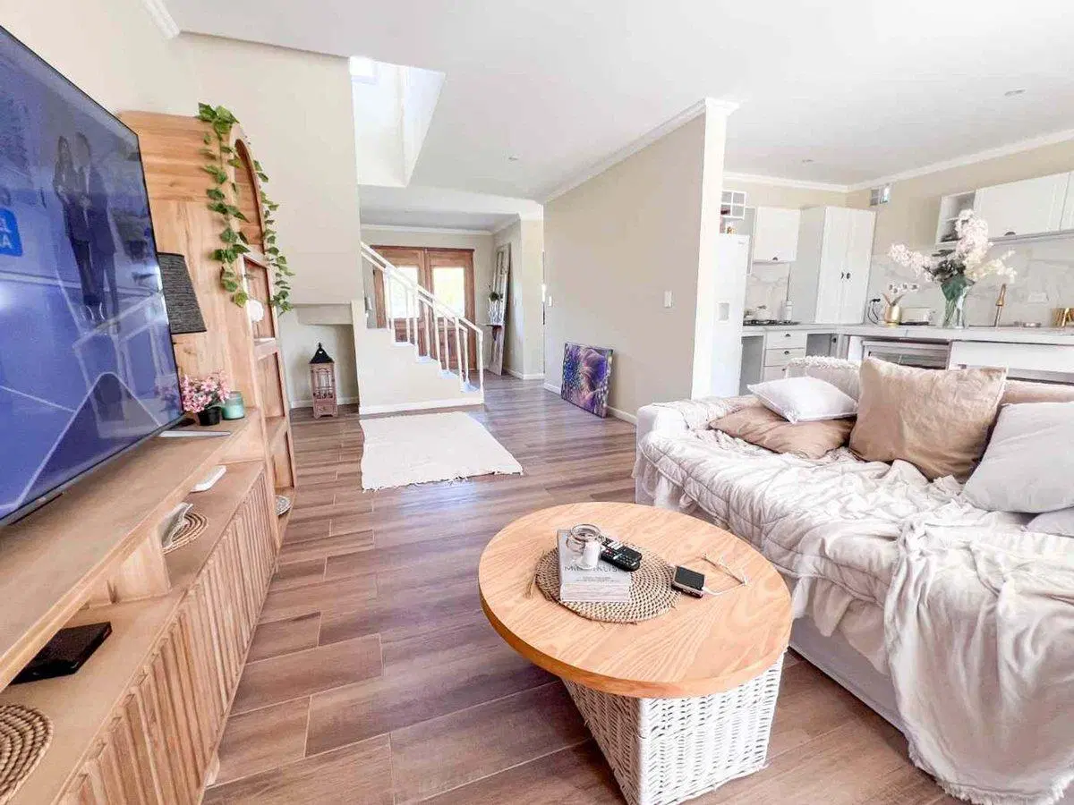 VENTA CASA SAN RAMON 4 AMBIENTES 2