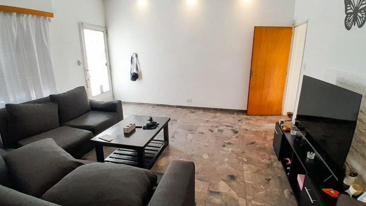 CASA 4 AMBIENTES CON PATIO TECHADO TERRAZA GARAGE 8