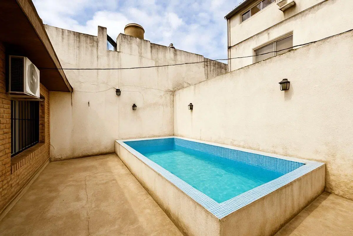 CASA 3 AMBIENTES COCHERA PATIO TERRAZA PILETA 3
