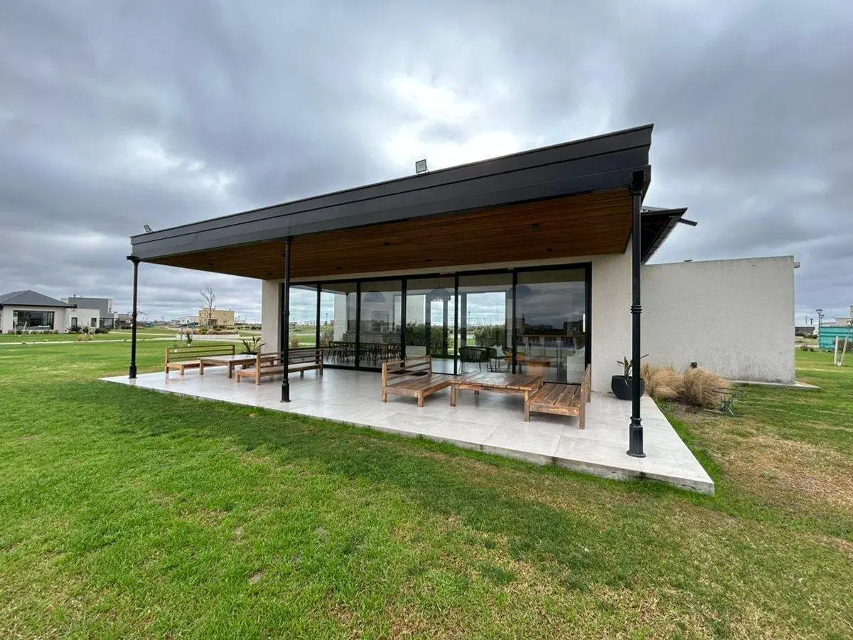 LOTE BARRIO PRIVADO SANTA CLARA AL SUR ETAPA 1 3