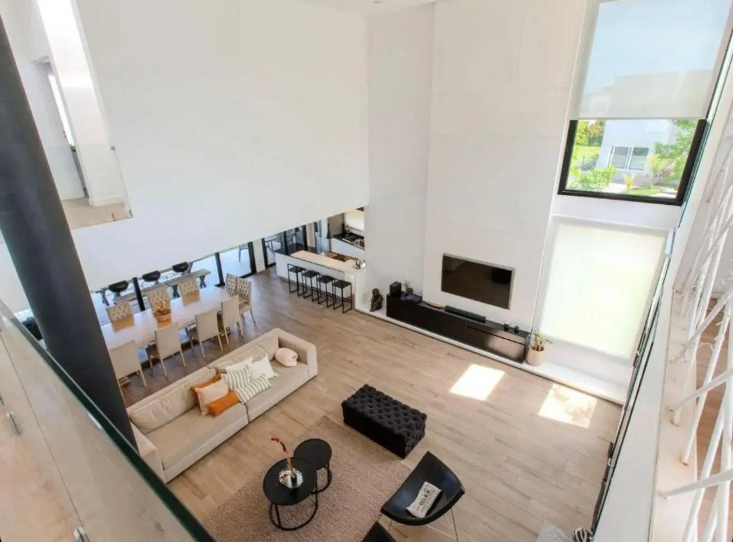 CASA EN VENTA 4 AMBIENTES ARAUCARIAS PUERTOS 3