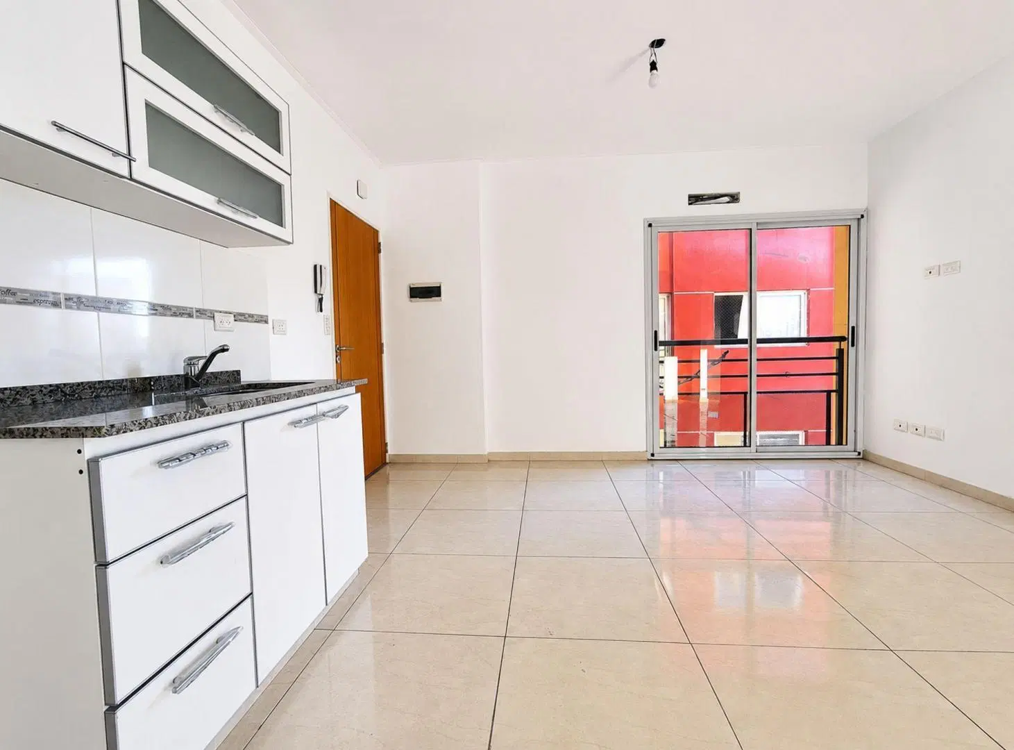 DEPARTAMENTO 2 AMBIENTES COCHERA 3