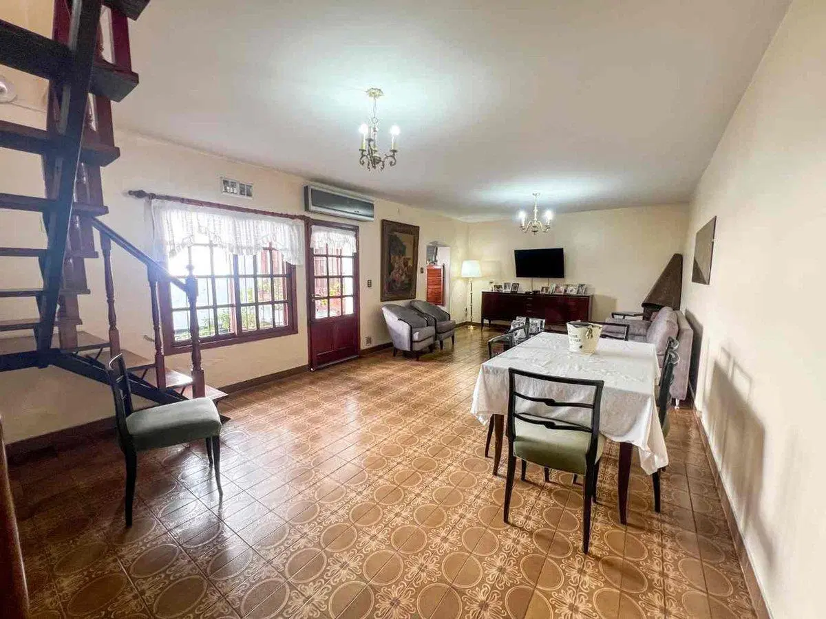 VENTA PH DE 5 AMBIENTES EN SAAVEDRA SIN EXPENSAS 4