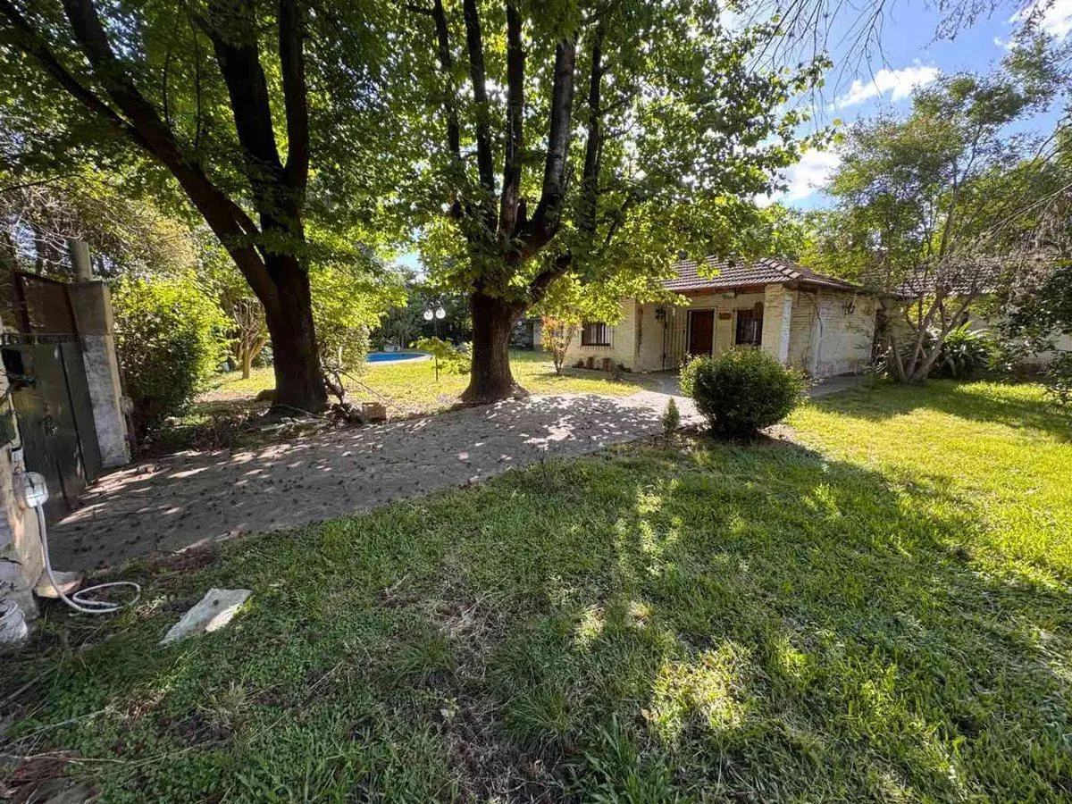 VENTA QUINTA 4 AMBIENTES TORTUGUITAS PILETA 5