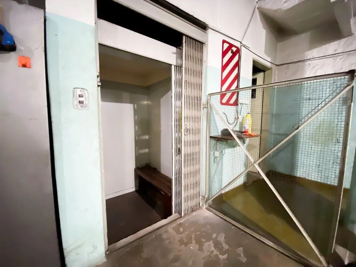 VENTA DEPOSITO 420 METROS DEPARTAMENTO VILLA REAL 4