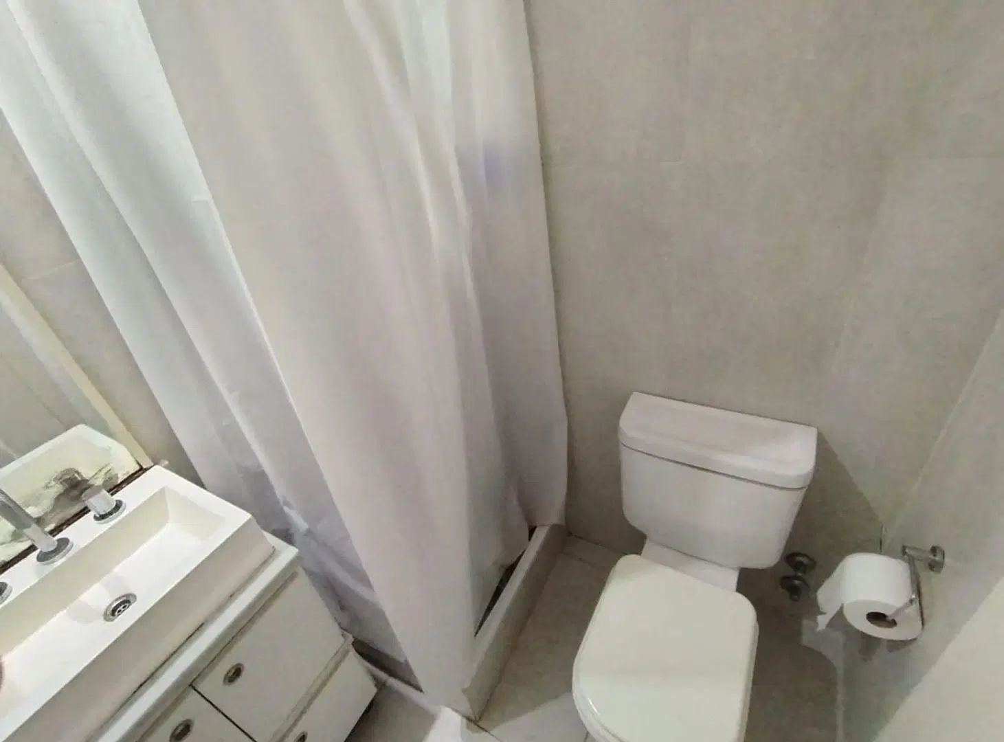 VENTA 3 AMBIENTES AL FRENTE CON BALCON Y COCHERA 5