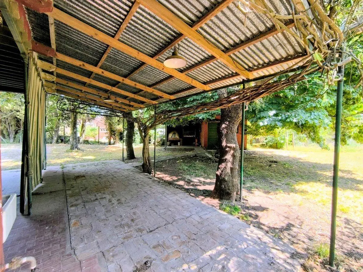QUINTA 3 AMBIENTES COCHERA PARRILLA APTO CREDITO 4