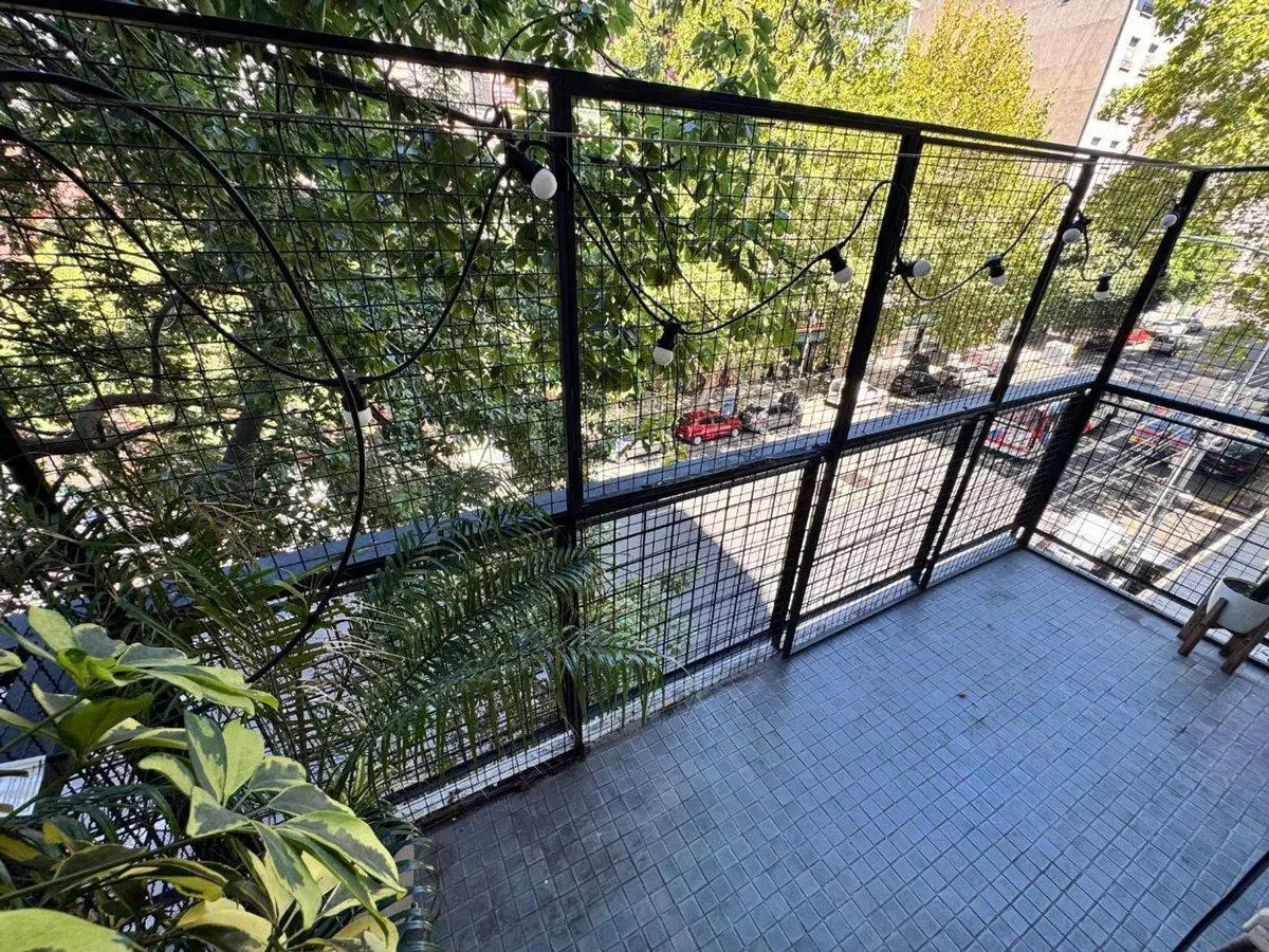 2 AMBIENTES BALCON AV RIVADAVIA 5