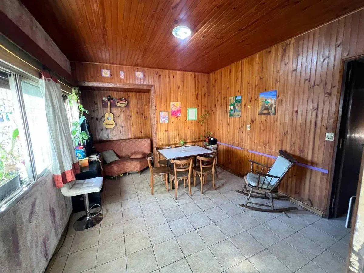 PH 4 AMBIENTES PATIO TERRAZA COCHERA PARQUE CHAS 5