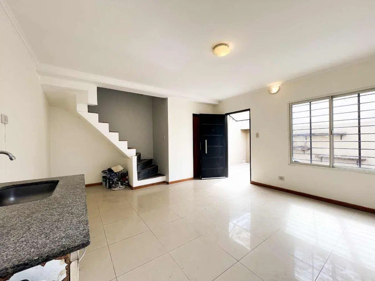 DÚPLEX 2 AMBIENTES EN VENTA EN ADROGUÉ 4