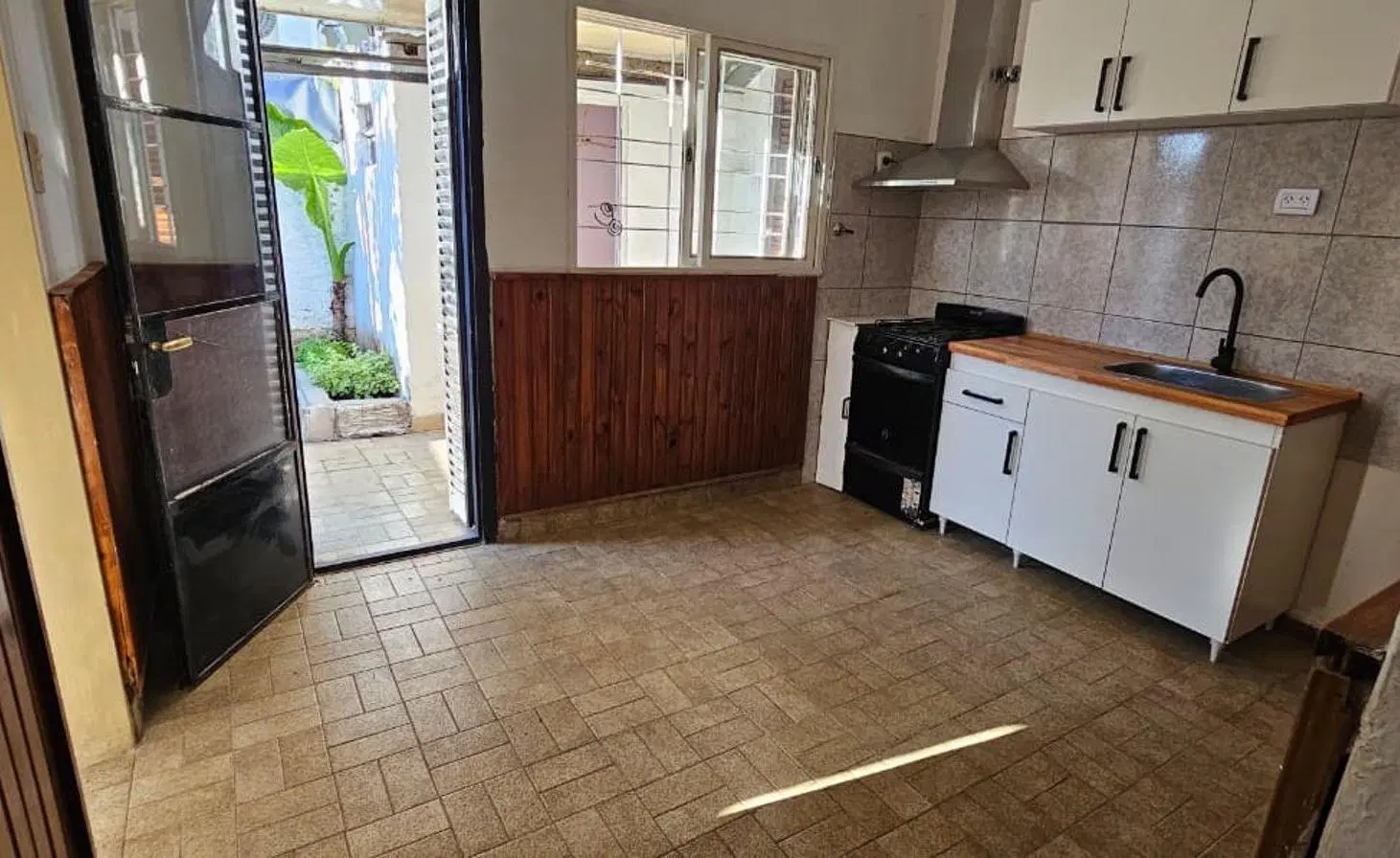 PH 3 AMBIENTES 2 PATIOS SIN EXPENSAS PLANTA BAJA 4