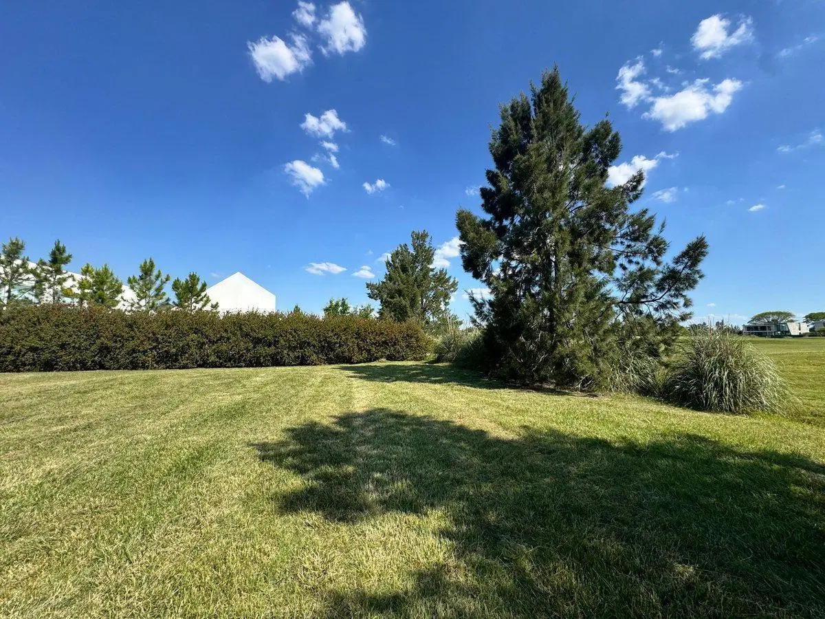 LOTE AL GOLF 1600 METROS COUNTRY SAN ELISEO 4