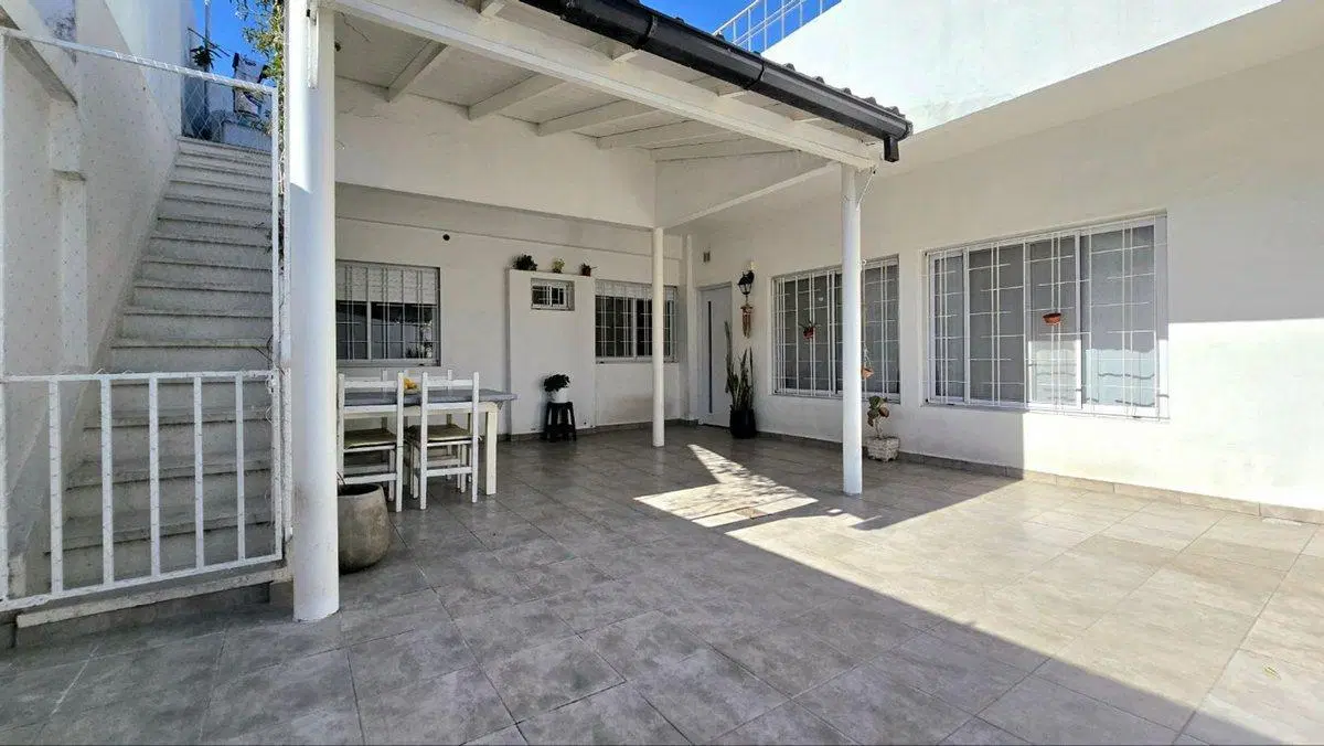 VENTA PH 4 AMBIENTES TERRAZA PATIO SANTOS LUGARES 3