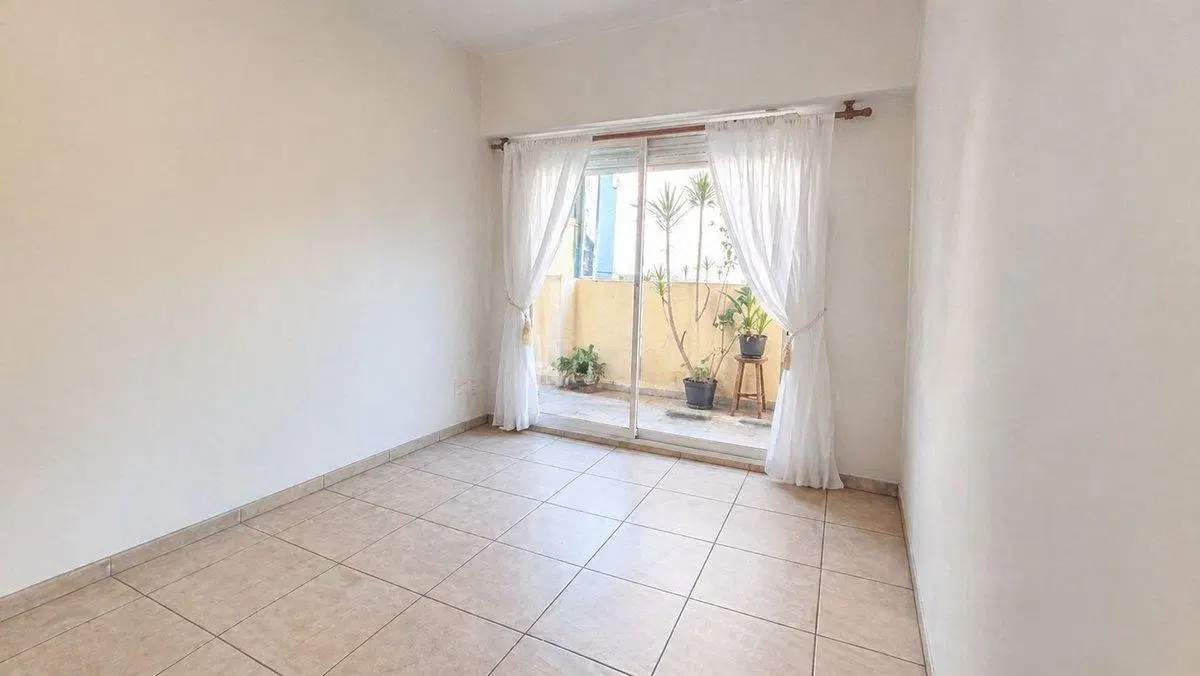 VENTA DEPARTAMENTO 2 AMBIENTES PATIO Y LAVADERO 4
