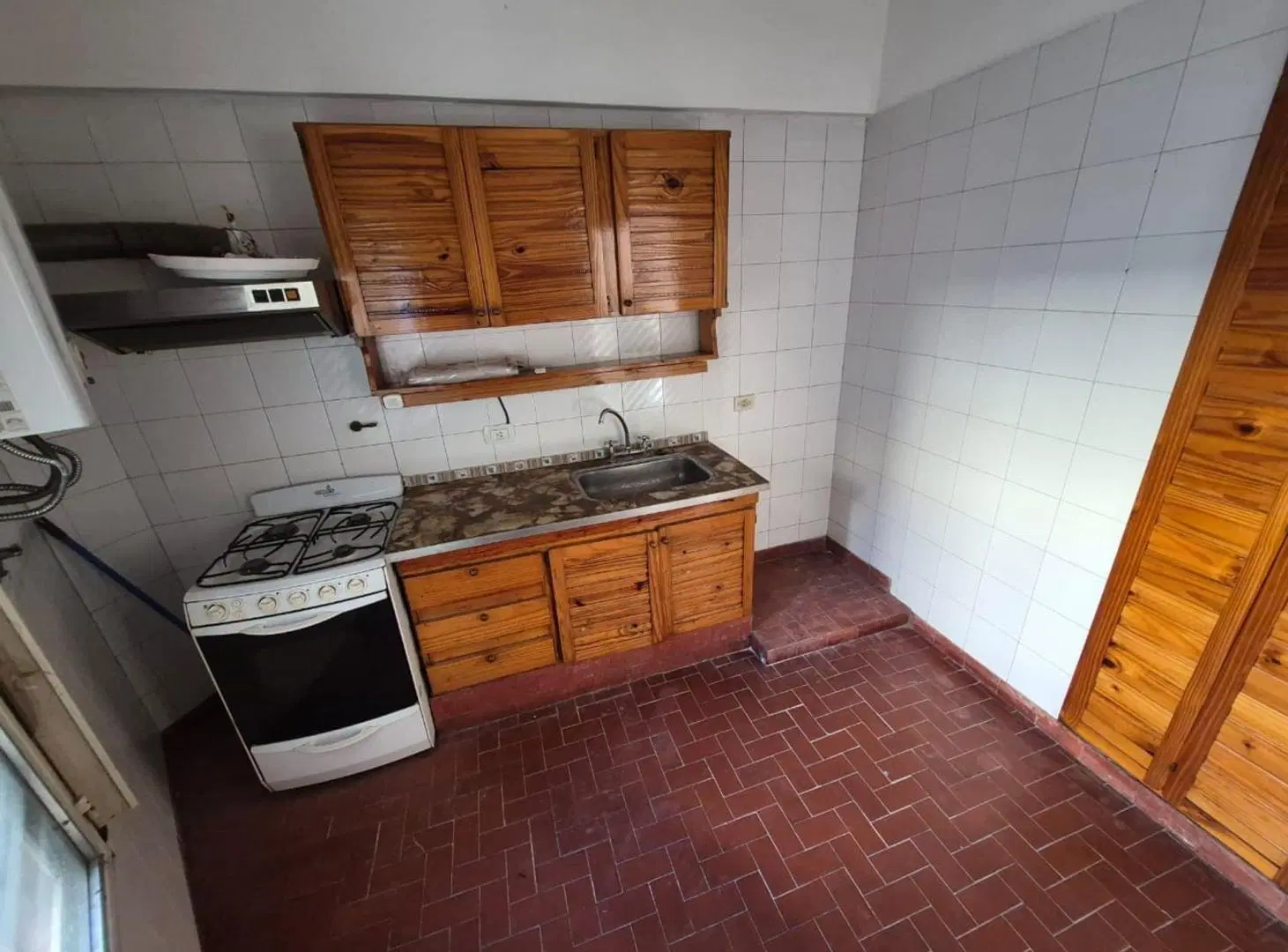 ALQUILER DEPARTAMENTO 3 AMBIENTES EN ADROGUE 2