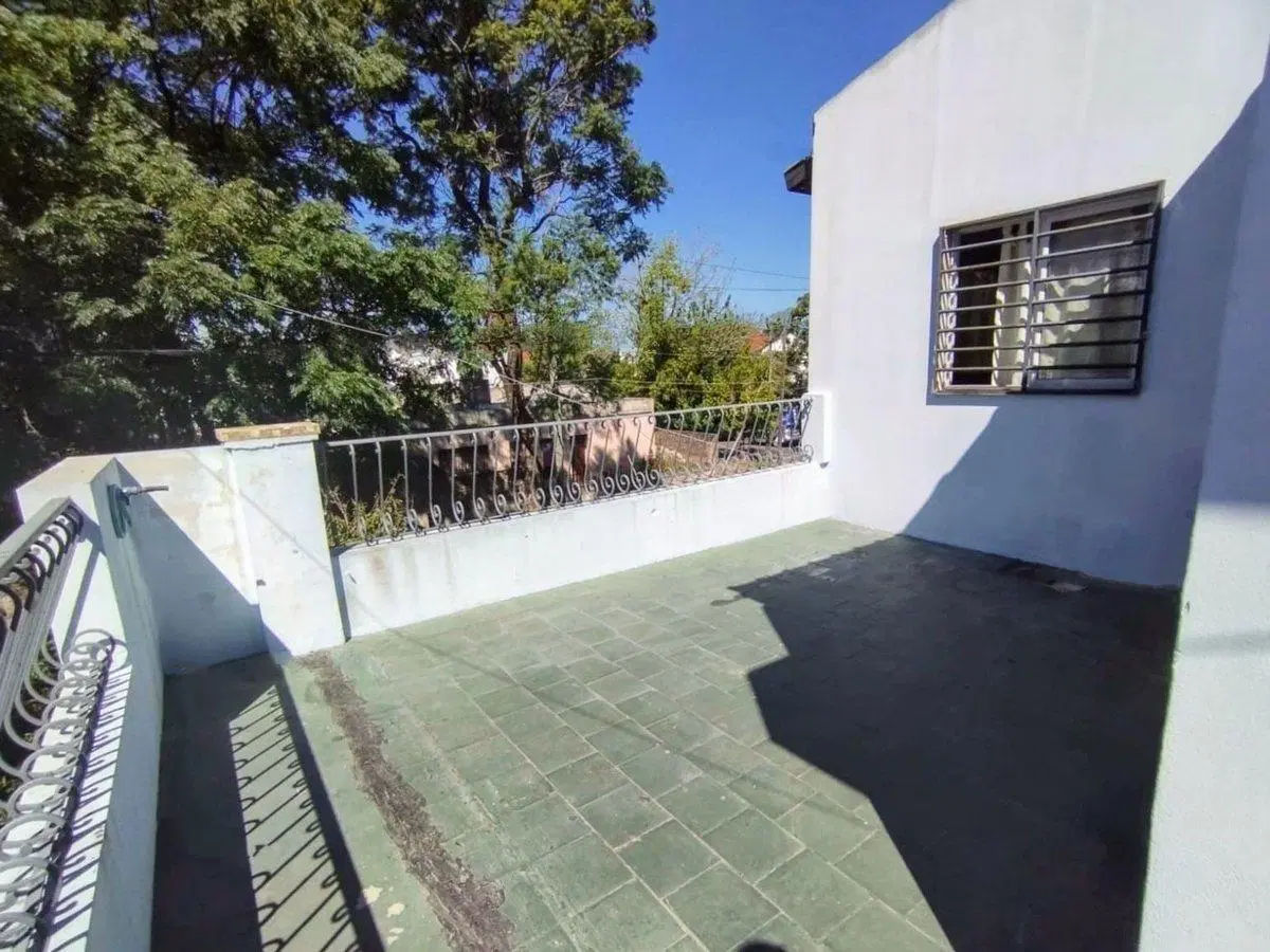 VENTA CASA MULTIFAMILIAR ALDO BONZI 8