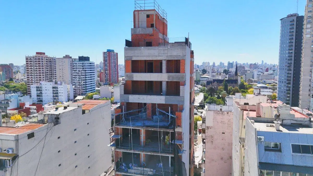 SEMIPISO  2 AMBIENTES EN BOEDO TERRAZA 2