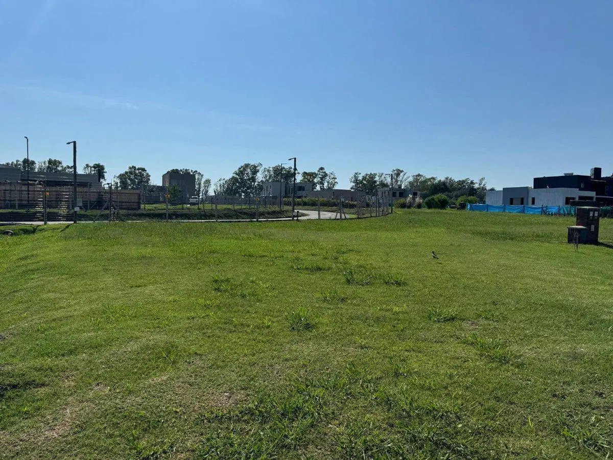 VENTA LOTE BARRIO SANTA ELISA 4