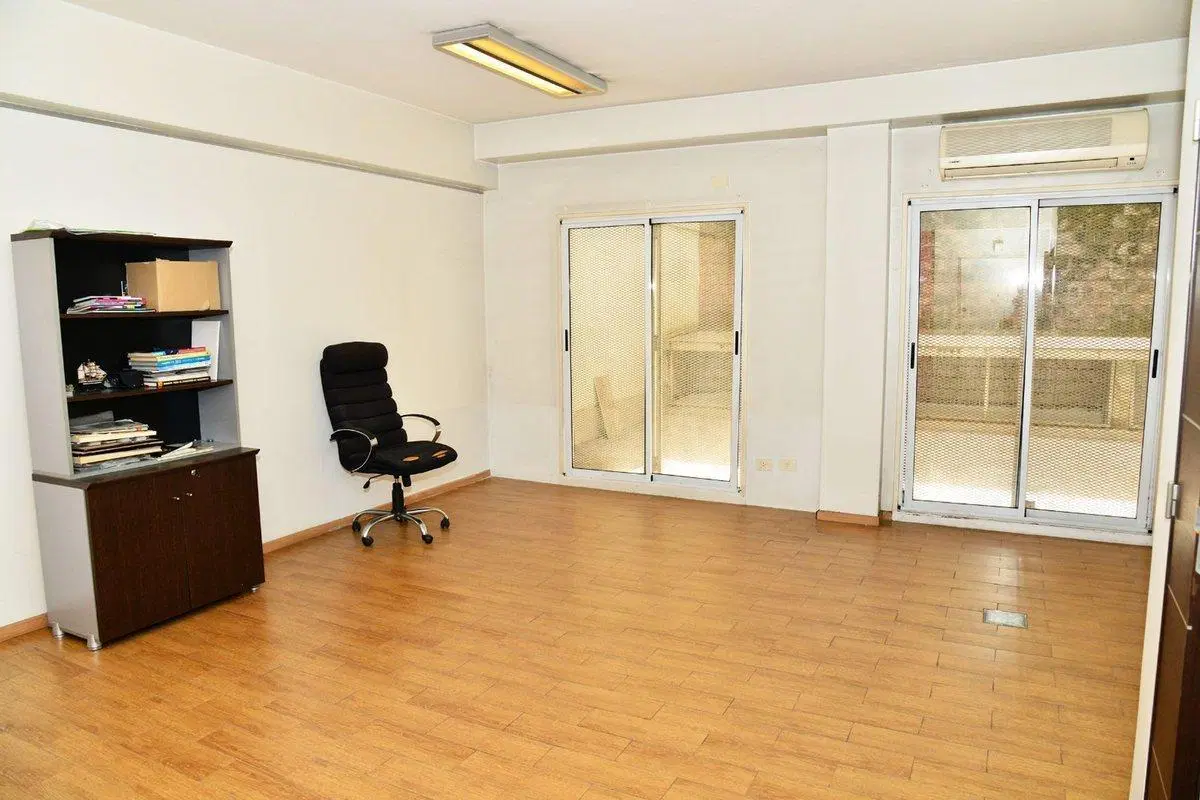 ALQUILER COMERCIAL 240 METROS TOTALES 8