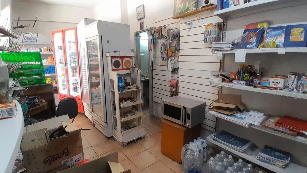 VENTA LOCAL VILLA MITRE 5