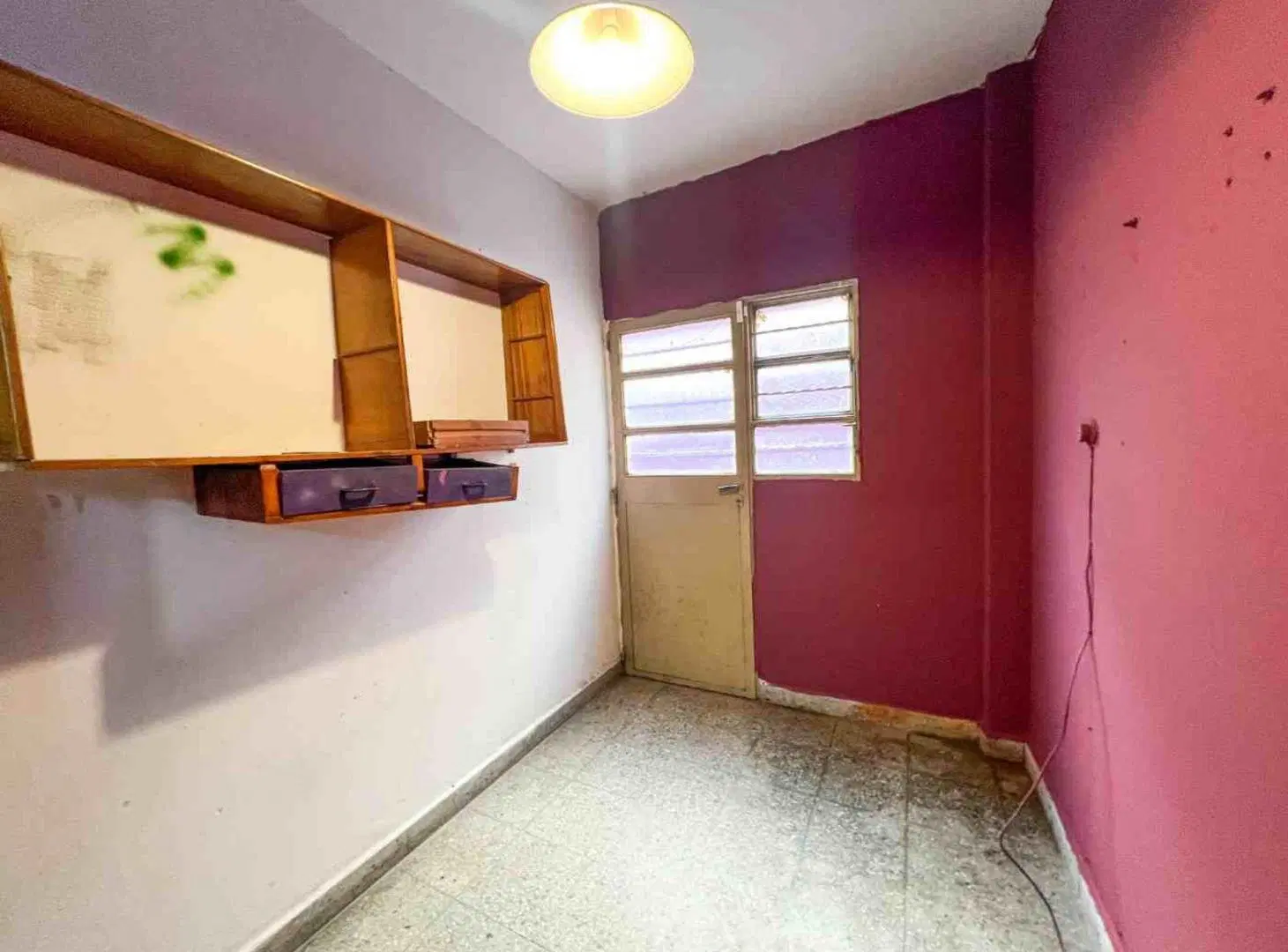 VENTA CASA 7 AMBIENTES  Y LOCAL  EN ESQUINA 8