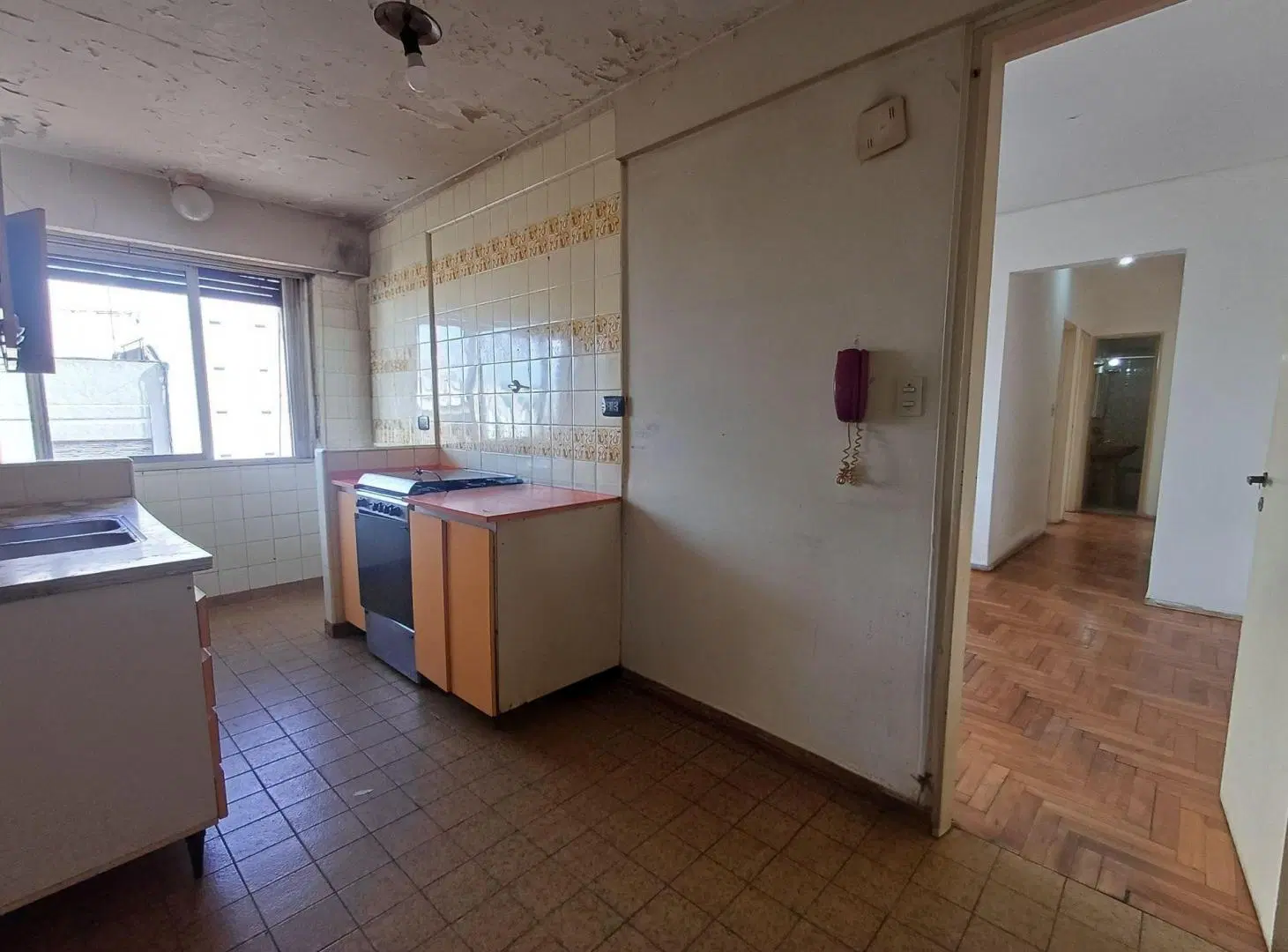 DEPARTAMENTO 3 AMBIENTES BALCON AL FRENTE 8