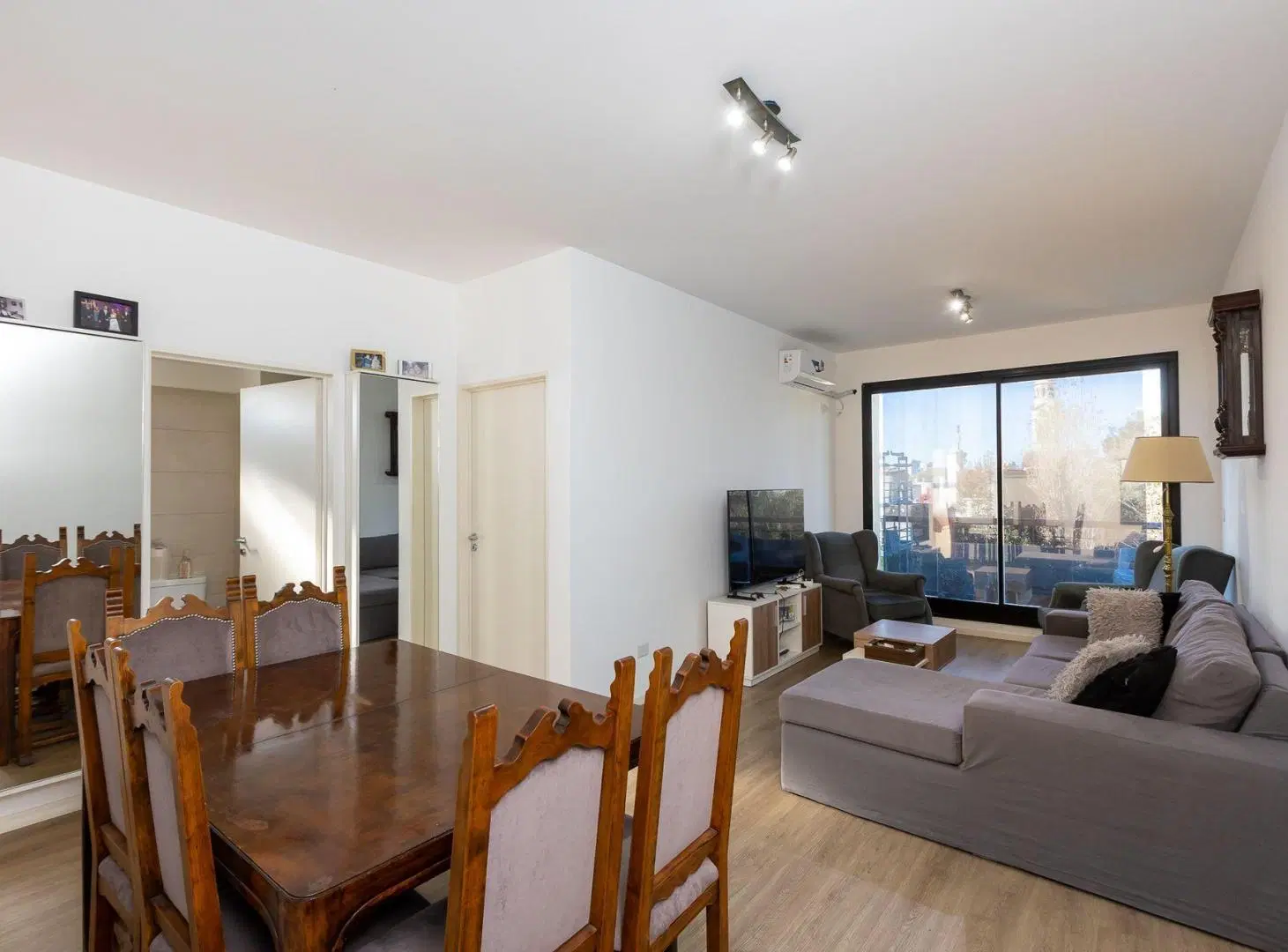 DEPARTAMENTO EN VENTA 3 AMBIENTES COCHERA 2