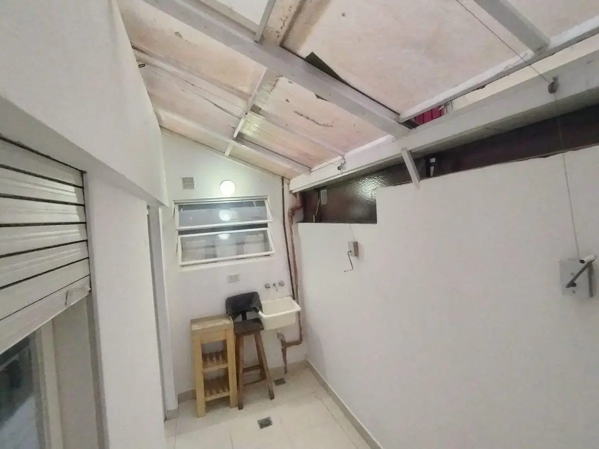 MONOAMBIENTE DIVISIBLE CON PATIO 5
