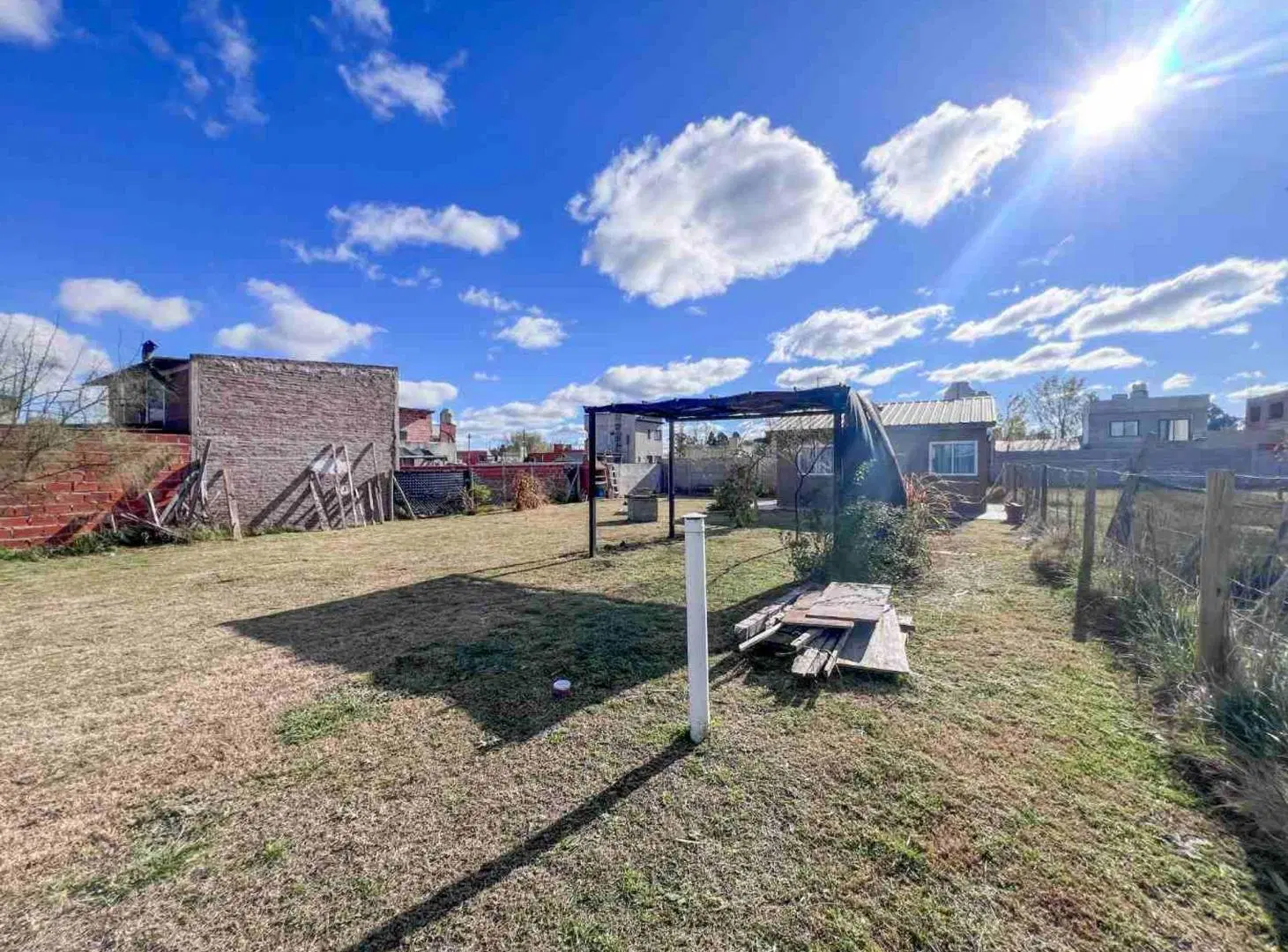 LOTE PARA CASA QUINTA CON VIVIENDA SAN VICENTE 8
