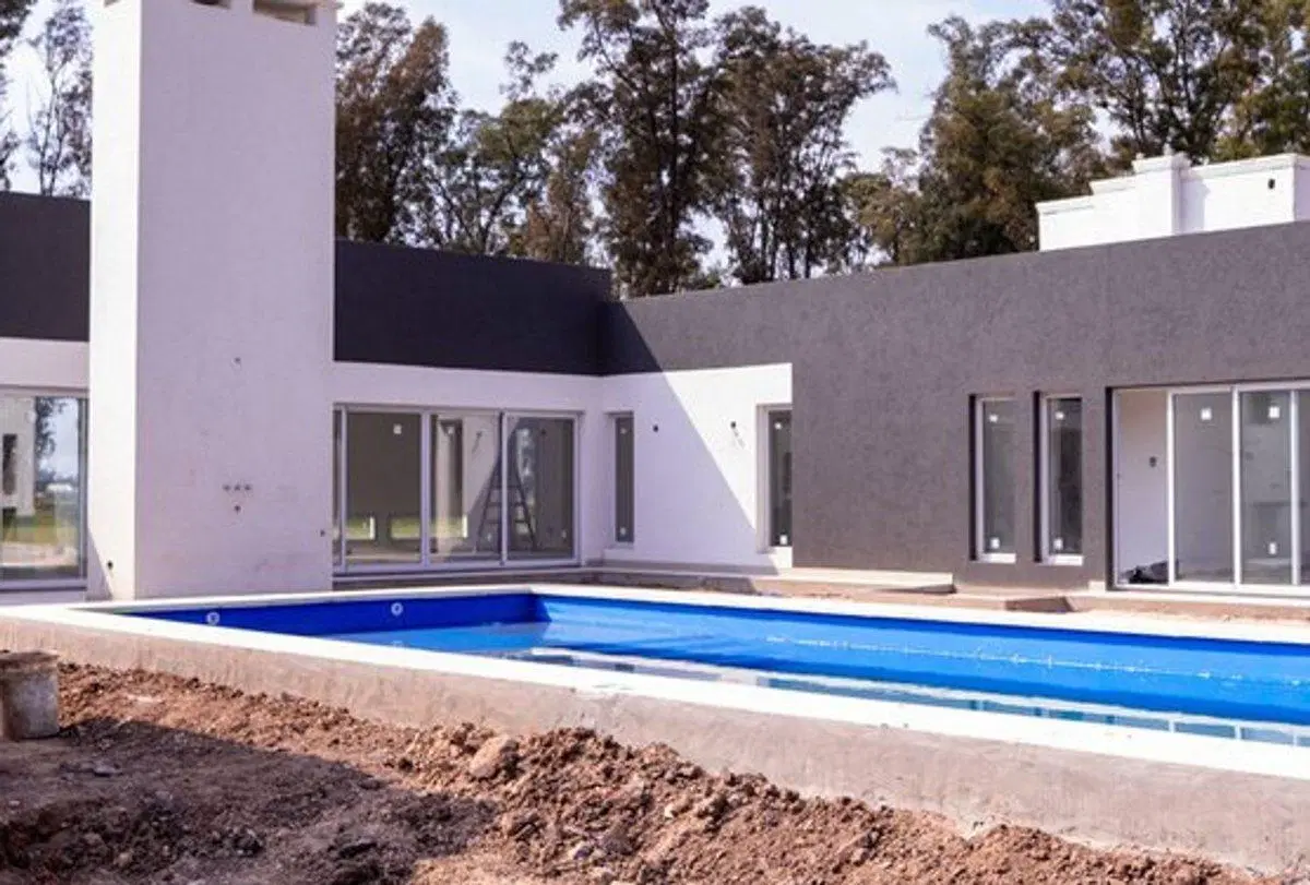 VENTA LOTE TRES PINOS EN BARRIO ISLA 3