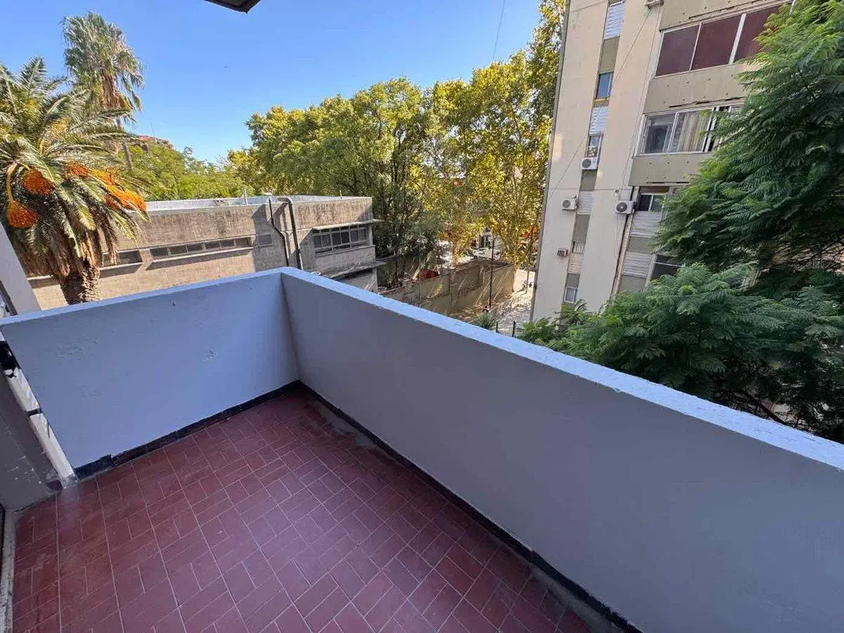 VENTA DEPARTAMENTO 3 AMBIENTES FLORES BALCON 3