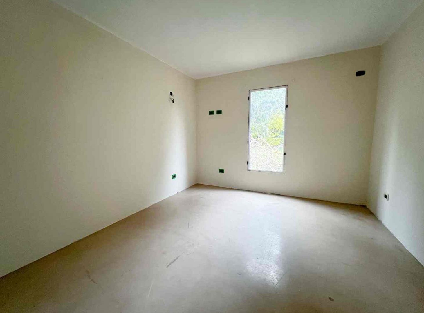 Foto de CASA EN VENTA 5 AMBIENTES SOBRE 2 LOTES 320 M2, imagen 1