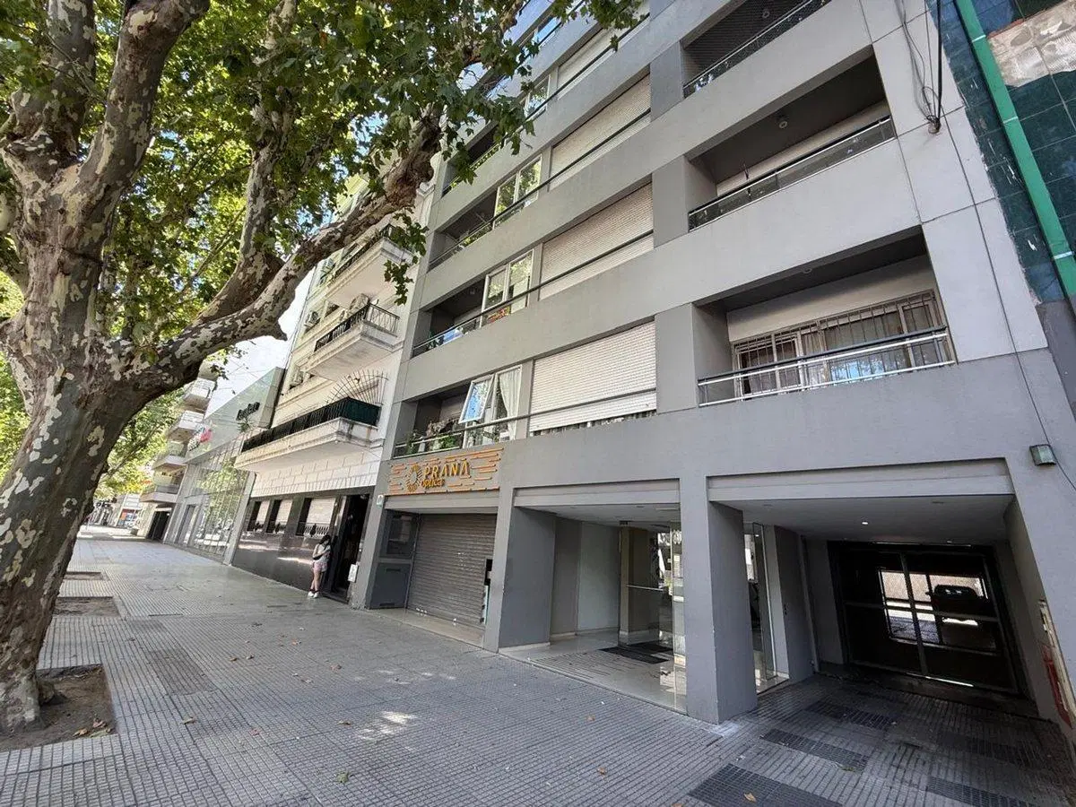 VENTA COCHERA FIJA  CUBIERTA VILLA DEVOTO 4